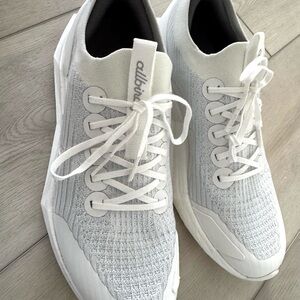 Allbirds Women’s Tree Flyer 2 - worn once - size 9!